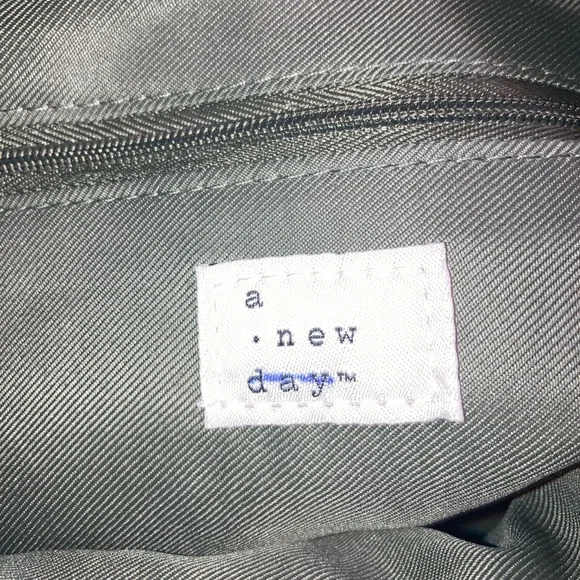 🐢 6FER (A NEW DAY) SHOULDER BAG BUNDLE NWT AND - Picture 7 of 13